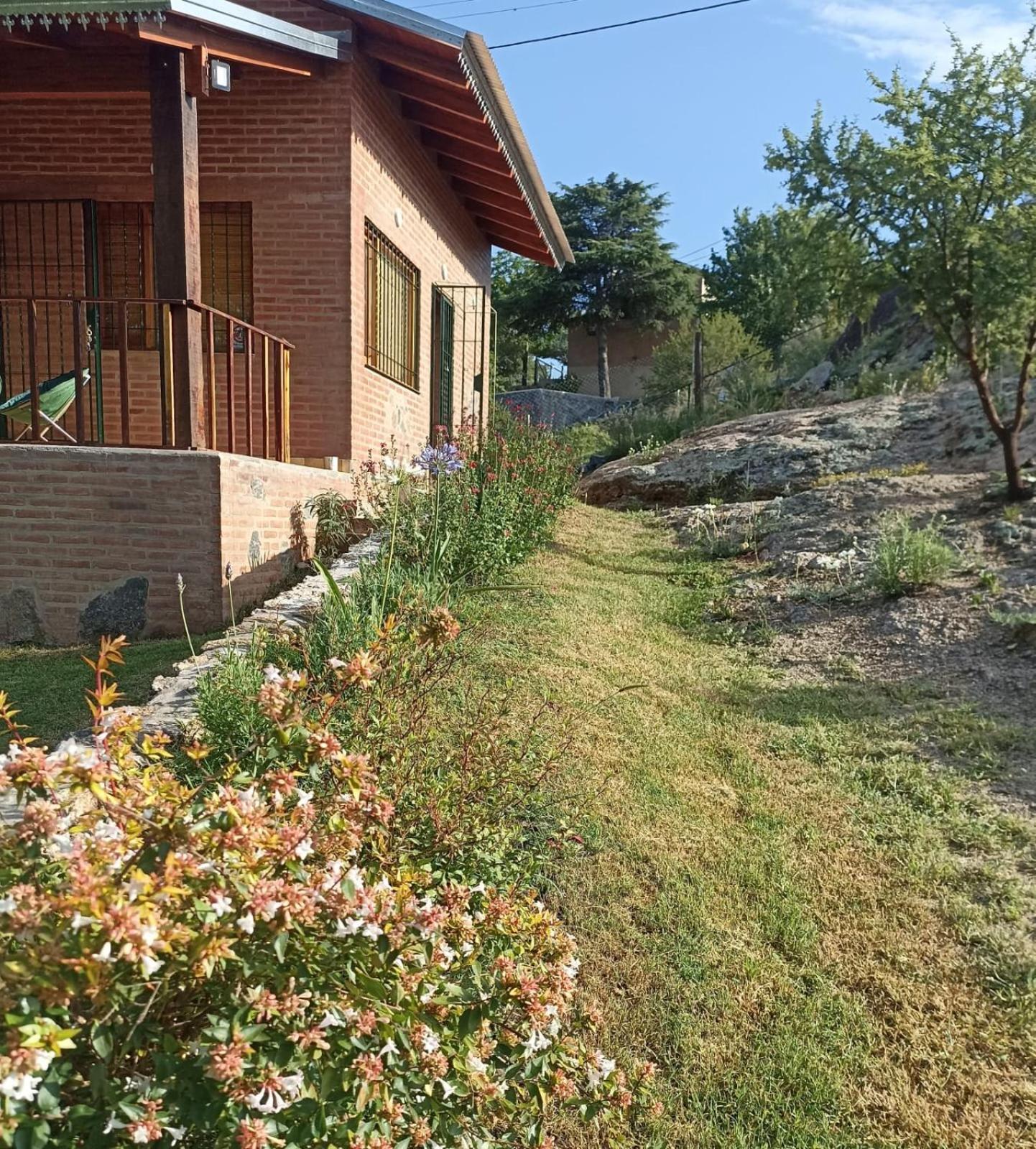 Cabanas Farah Estancia Vieja Ideal Para 2 A 3 Huespedes Villa Carlos Paz Pokoj fotografie